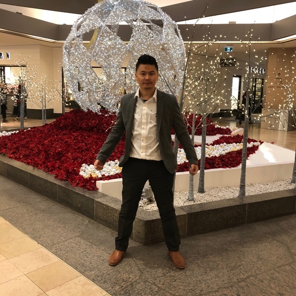 Meet your Posher, Tenzin - Picture 1 of 1